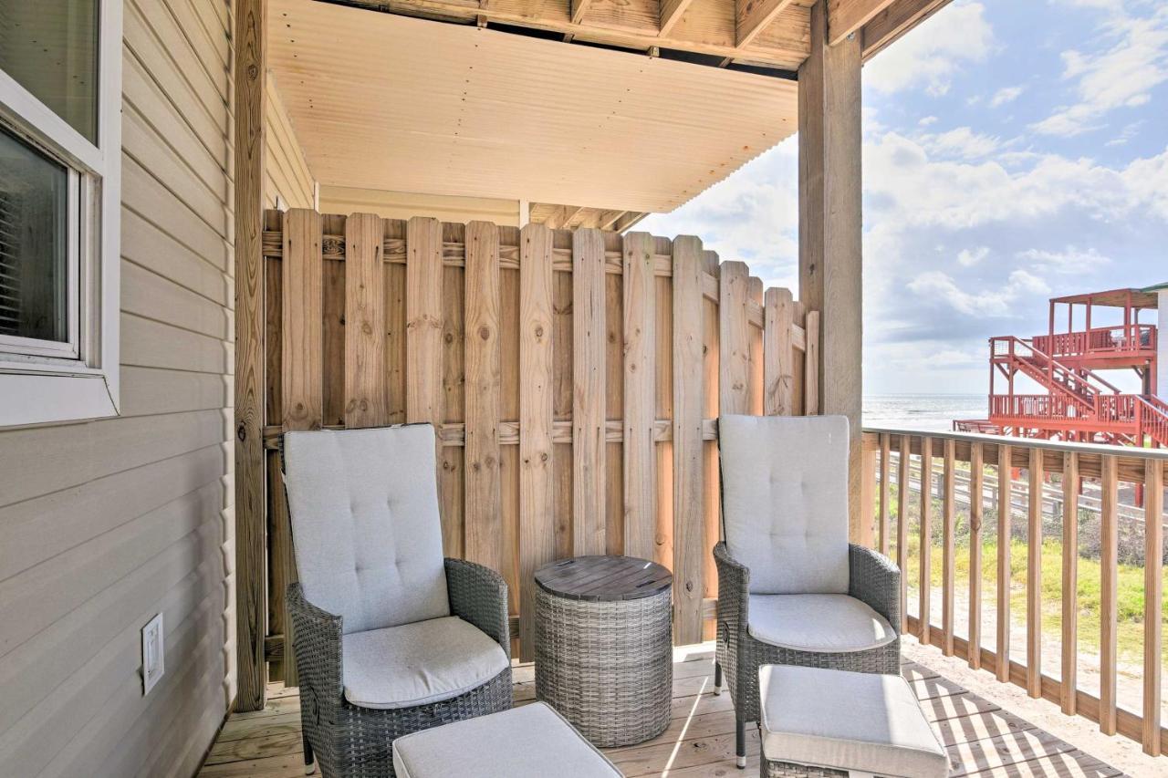 Surfside Beach Retreat With Deck And Ocean Views Exteriör bild