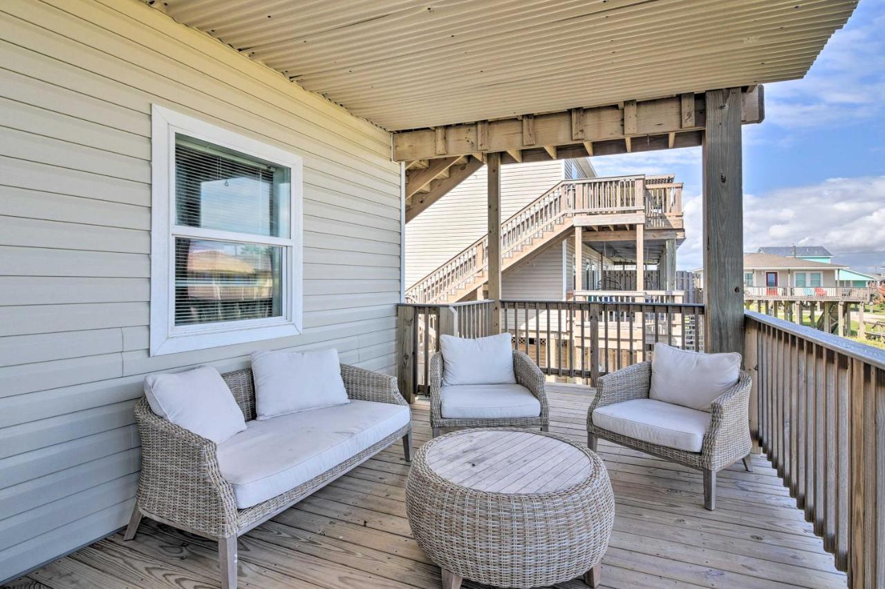 Surfside Beach Retreat With Deck And Ocean Views Exteriör bild